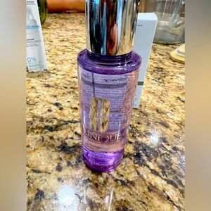 NEW Clinique “Take the Day Off”